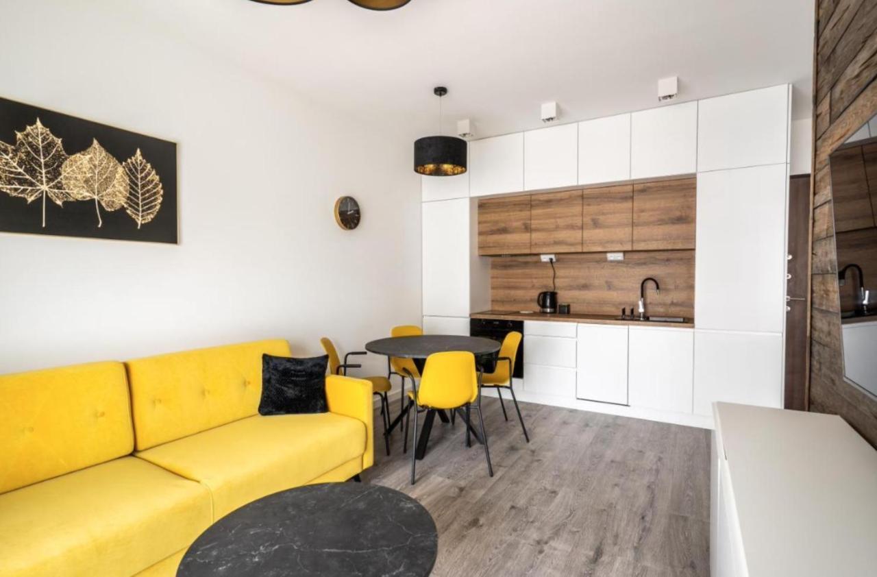 Mennica - Center - Golden Butas Warsaw